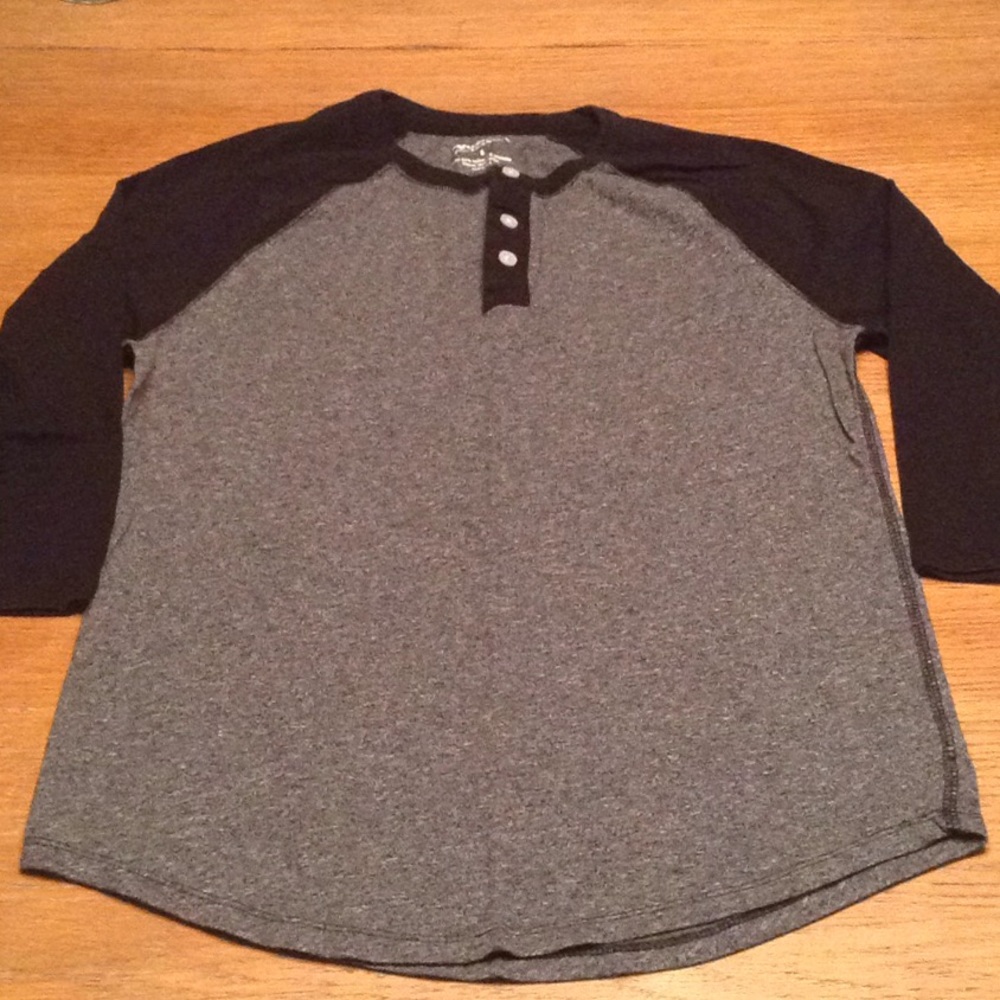 Arizona 3/4 Grey Black Tee-Small